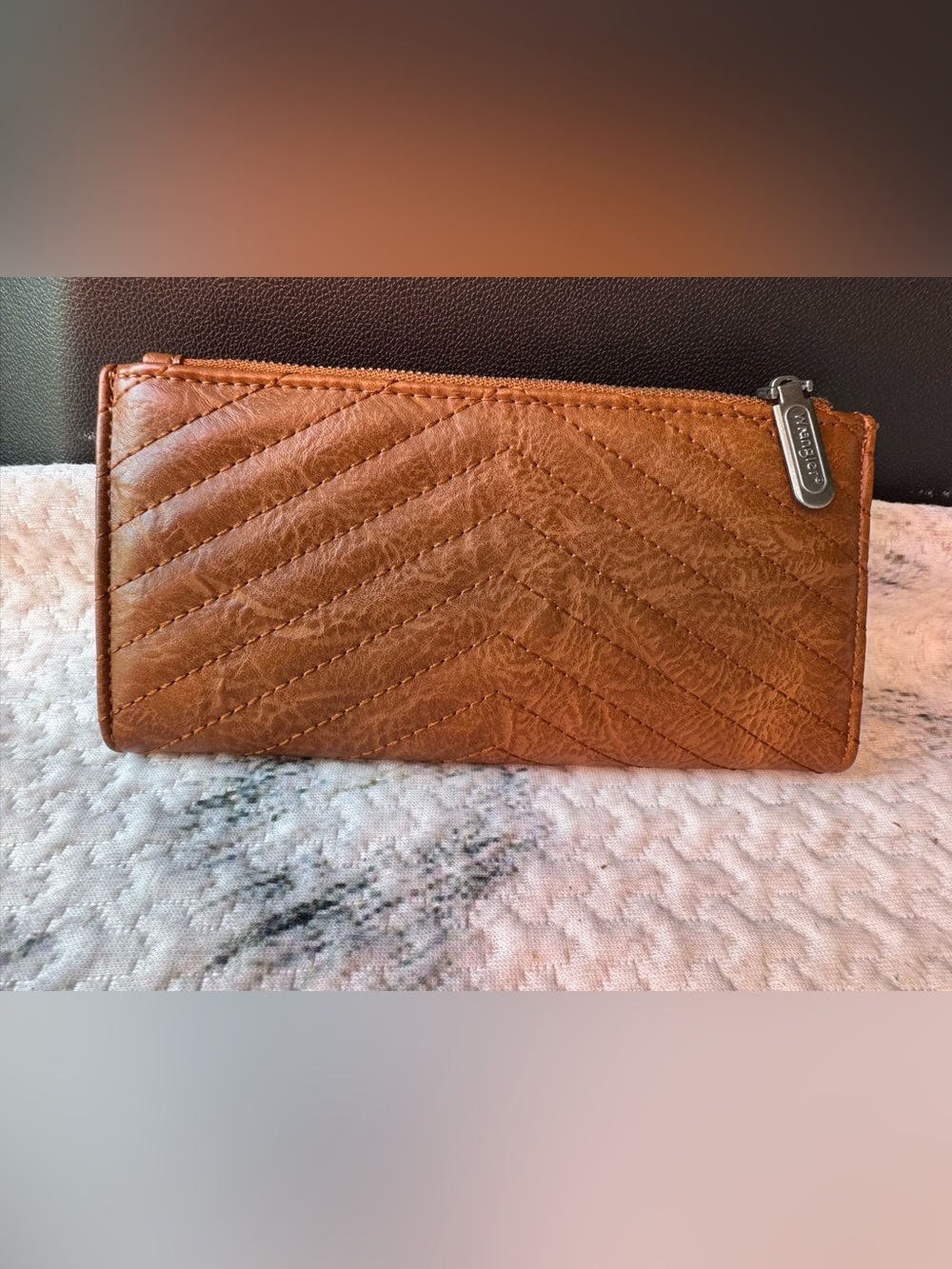 Wrangler brown chevron quilted minimalists wallet 8”x4” x 1” - Picture 2 of 8
